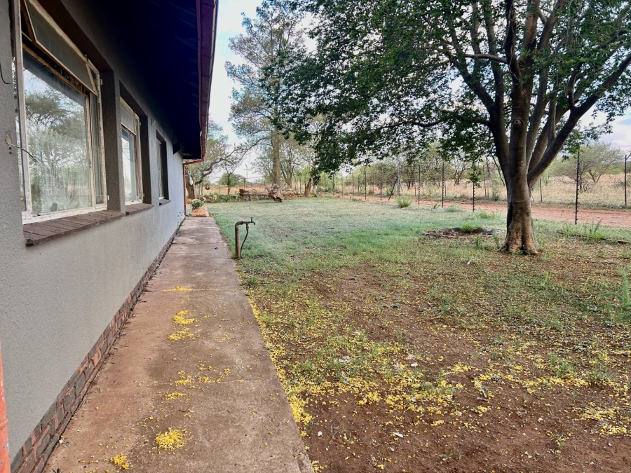 7 Bedroom Property for Sale in Rietfontein A H North West